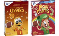 Football-Themed Cereal Packaging Image 1