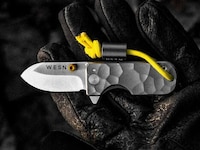 Sweden-Inspired Pocket Knives Image 1