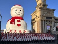 Elaborate Winter Activities Image 1