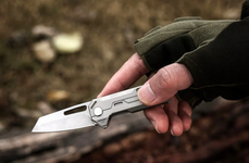 Compact Titanium Pocket Knives