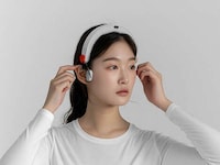 Visual Impairment Support Headsets Image 1