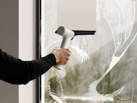 Window Vacuum Cleaner Concepts Image 2