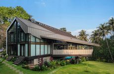 Sea-Facing Mass-Timber Houses