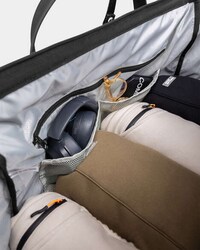 Stylishly Versatile Travel Accessories Image 3