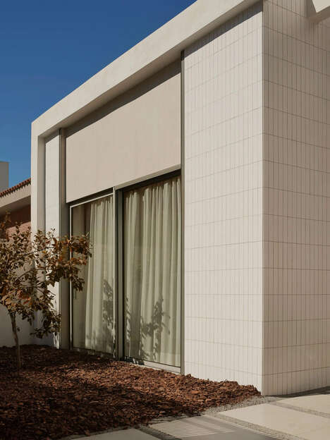 Reflective Artful Calming Homes