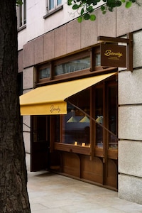 Heritage Interior Chocolate Shops Image 1