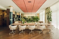 Local Craft-Incorporated Hotel Redesigns Image 3
