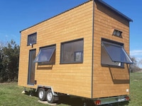 Sustainable Minimal Compact Homes Image 1