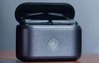 Dedicated AI Assistant Earbuds Image 2