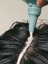 Hydrating Scalp Treatments Image 4
