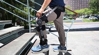 Advanced Knee Joint Exoskeletons Image 3
