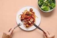 Mycelium-Based Meat Alternatives Image 2