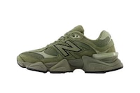 Militaristic Green Lifestyle Sneakers Image 4