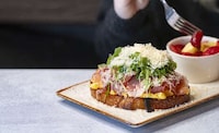 Seasonal Toast Restaurant Dishes