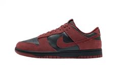 Dark Red Skateboarding Sneakers