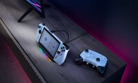 Portability-Focused Handheld Consoles Image 2