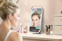 Interactive Beauty Mirrors Image 1