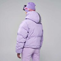 Stunning Cropped Puffer Jackets Image 3