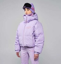 Stunning Cropped Puffer Jackets Image 4