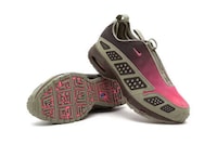 Pink Gradient Zipped Sneakers Image 1