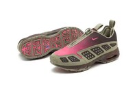 Pink Gradient Zipped Sneakers Image 3