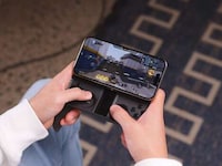 Magnetic Smartphone Gaming Controllers Image 8