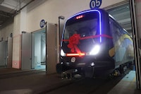 Carbon Fiber Subway Trains Image 2