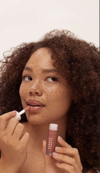 Lip Oil Shade Additions Image 2