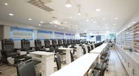 Luxury Nail Care Salons
