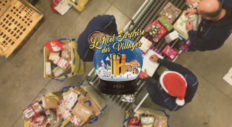 Connection-Focused Postal Holiday Campaigns