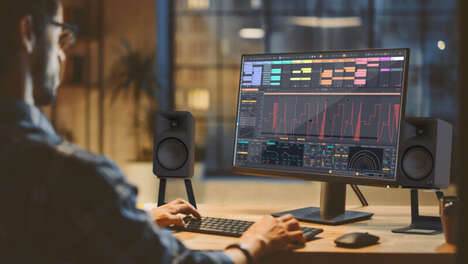 Dynamic Premium Desktop Speakers