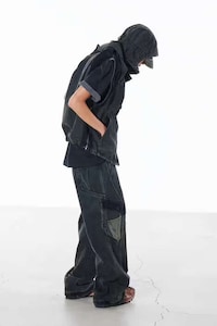 Retro-Themed Technical Apparel Image 3