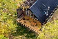 Innovative Modern Living Spaces Image 8