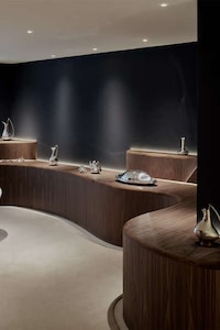 Mid-Century Design Stores Image 3