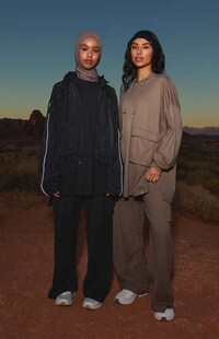 Modest Influencer-Backed Gymwear Image 2