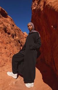 Modest Influencer-Backed Gymwear Image 3