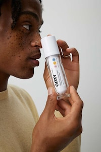 Winter-Inspired Skincare Scents Image 4