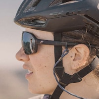 Hybrid Cyclist Sunglasses Image 3
