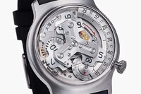 Perplexing Artistic Timepieces Image 2