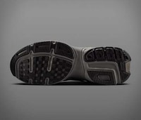 Nostalgic Millennium Sneaker Models Image 7