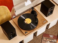 Elevated Audio Turntable Systems Image 2