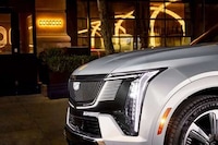Limited-Time Car-Dining Experiences Image 4