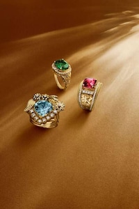 Ottoman-Empire-Inspired Jewelry Capsules Image 6