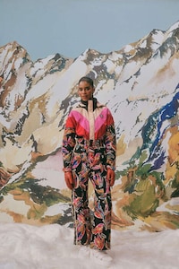 Colorfully Patterned Bold Skiwear Image 2