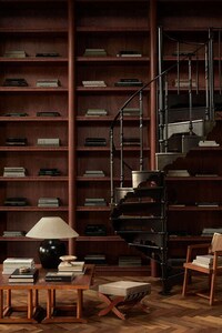 Understated Modernist Artful Homes Image 4