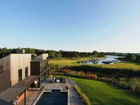 Multigenreational Seaside Renovation Projects Image 1