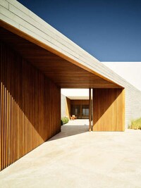 Oceanside Modern Residences Image 4