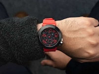Retro Video Game Timepieces Image 1