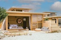 Pyramid-Inspired Hotel Suites Image 3