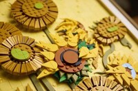 Artist Painting-Inspired Brick Sets Image 3